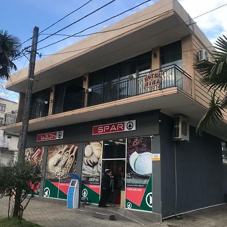 Guest House Nina 코불레티 외부 사진