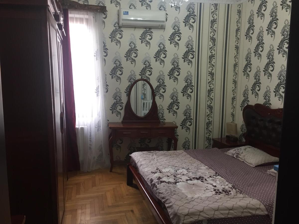 Guest House Nina 코불레티 외부 사진