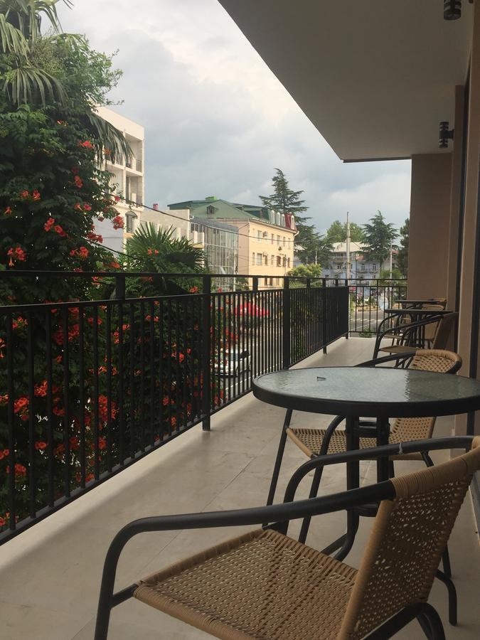 Guest House Nina 코불레티 외부 사진